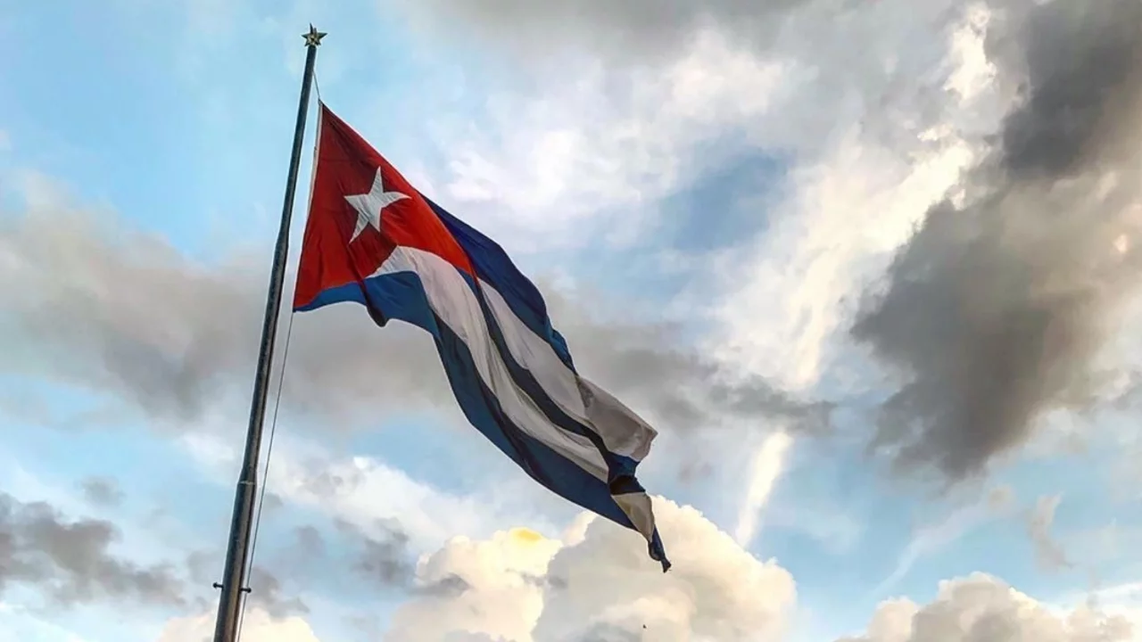 Küba'dan ABD'ye net mesaj: ''Ölmemiz icap ediyorsa ölürüz''