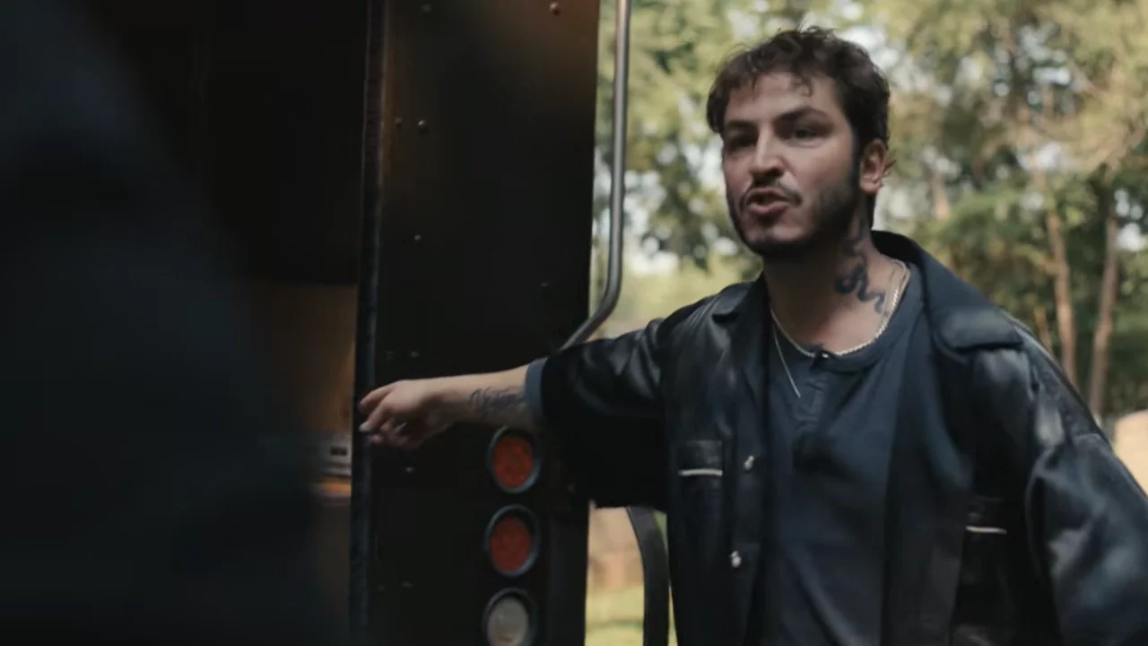 Boran Kuzum'lu Big Mistakes dizisinin konusu ne, oyuncuları kim? Big Mistakes dizisi hangi platfo...