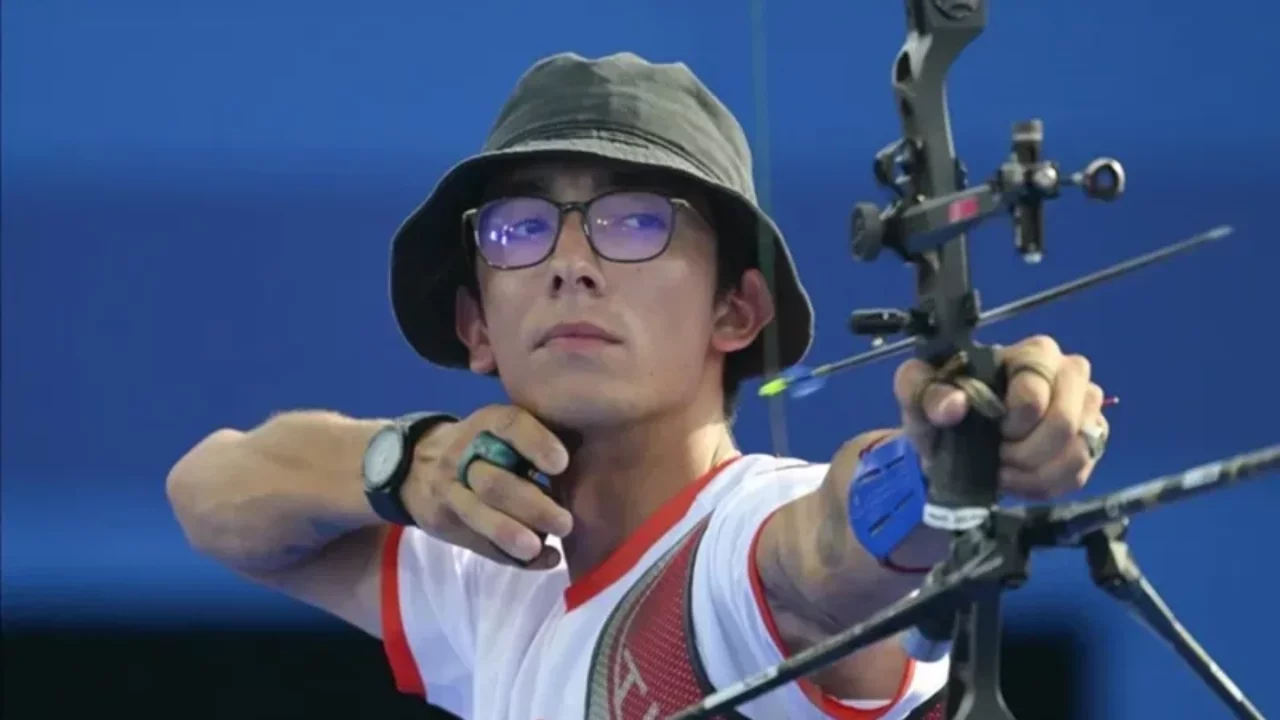 Milli sporcu Mete Gazoz'dan bronz madalya