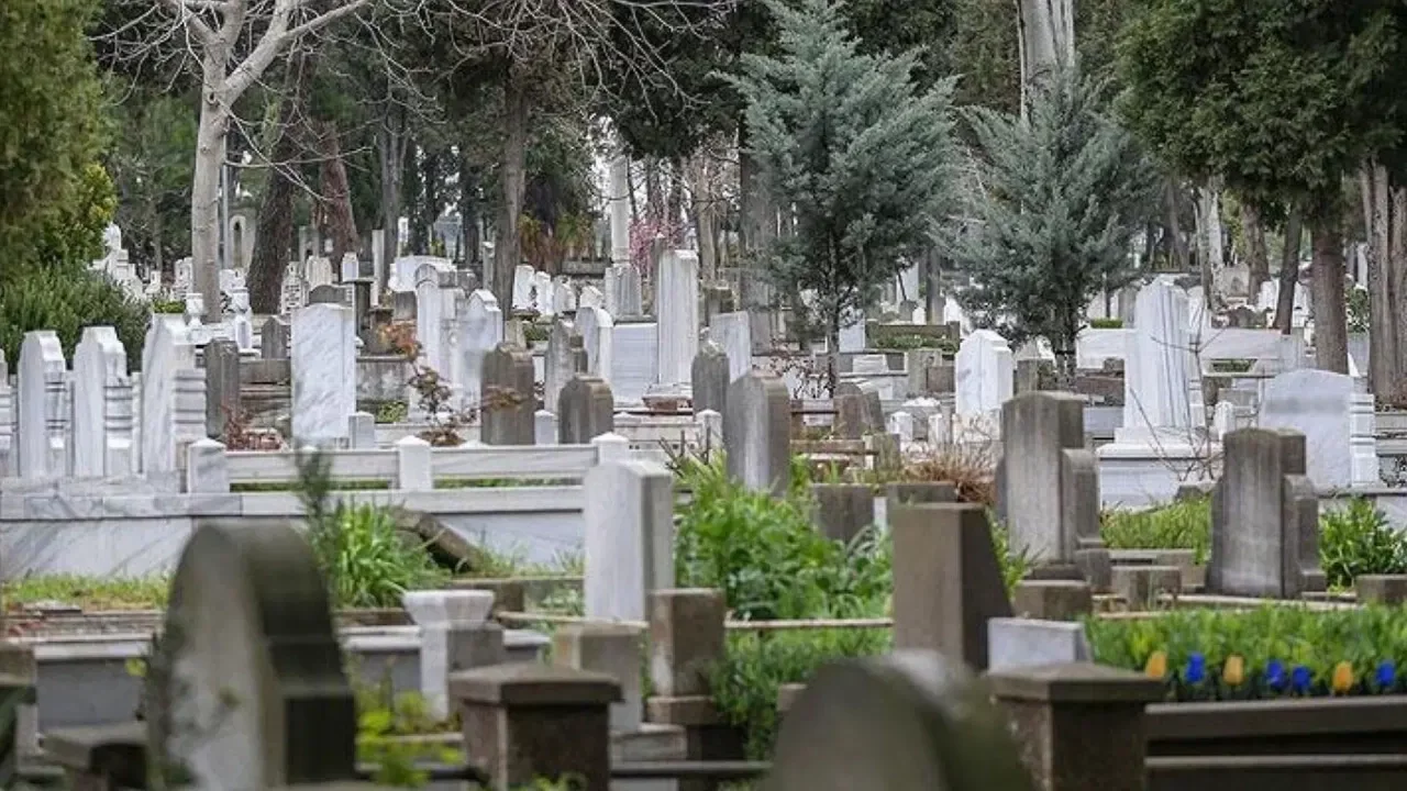 İstanbul'da mezarlıklarda yeni dönem, artık zorunlu olacak
