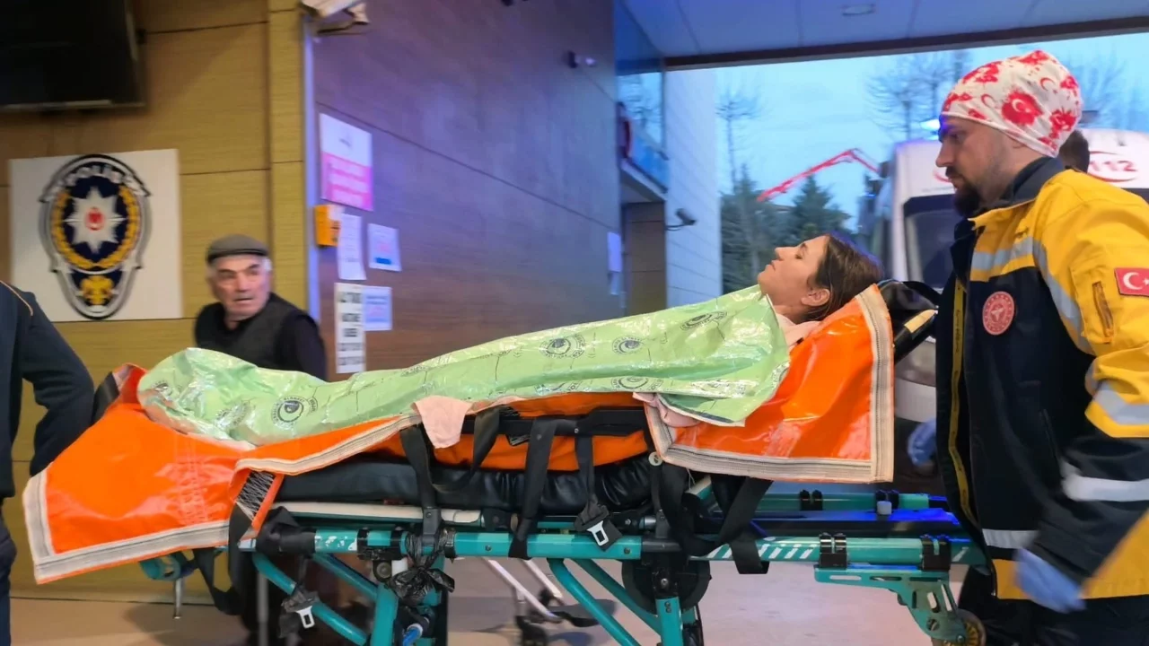 Bursa'da düdüklü tencere bomba gibi patladı: 1 kadın yaralandı