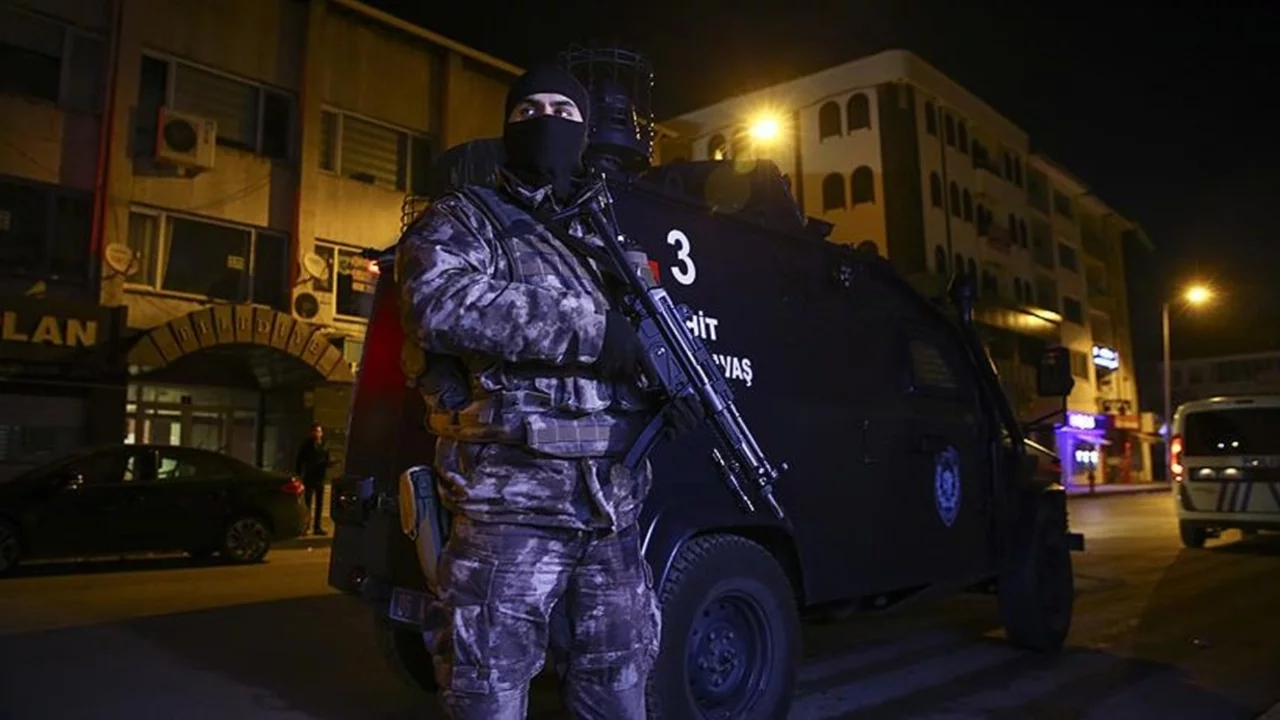 Şanlıurfa merkezli 8 ilde DEAŞ operasyonu: 18 tutuklama