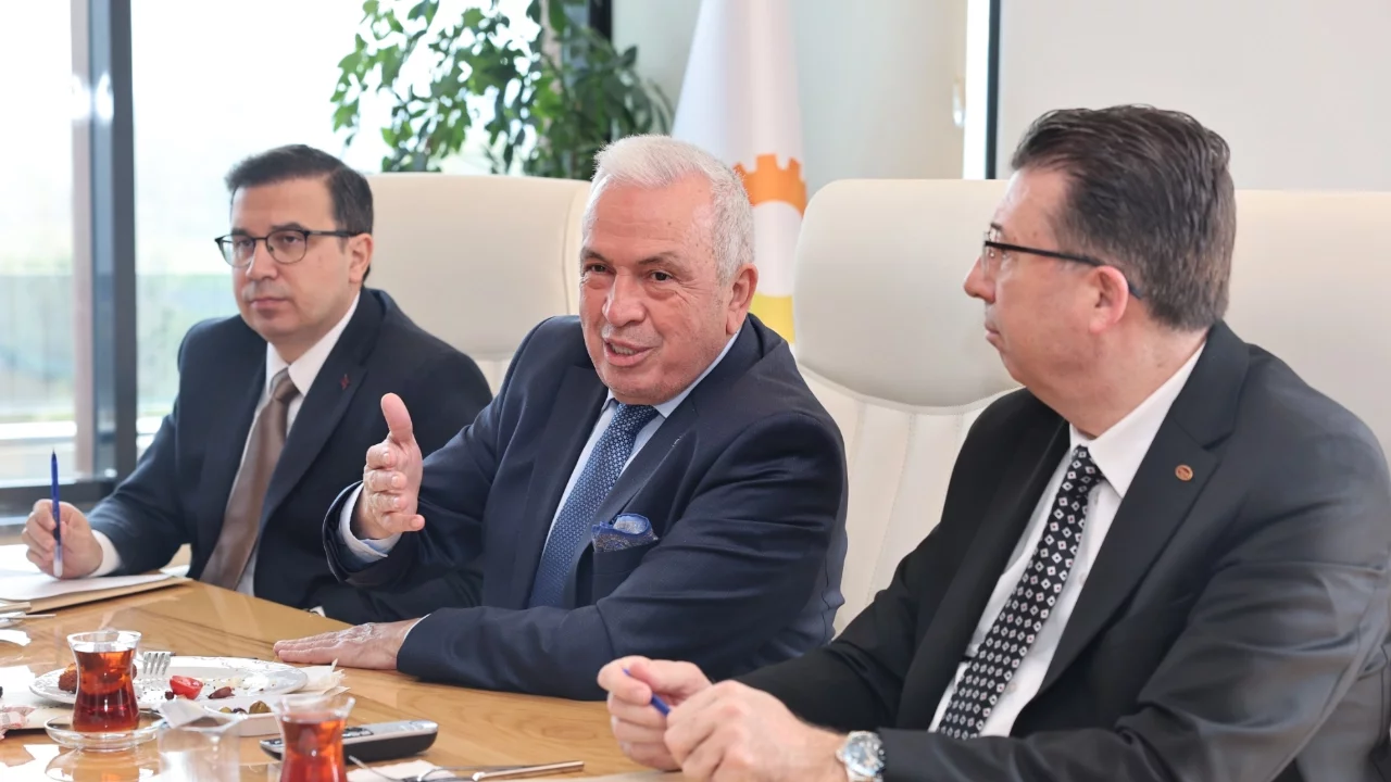 Nilüfer'de sanayicilerle ortak akıl toplantısı