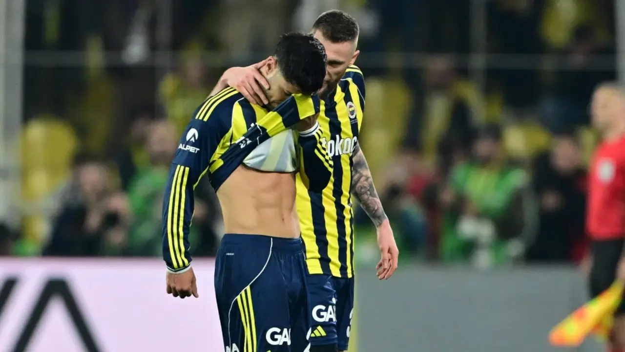 Fenerbahçeli 3 oyuncunun son durumu belli oldu!