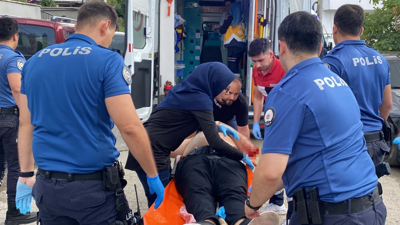 Eski eşini öldürüp oğlunu yaralayan sanıktan şok savunma