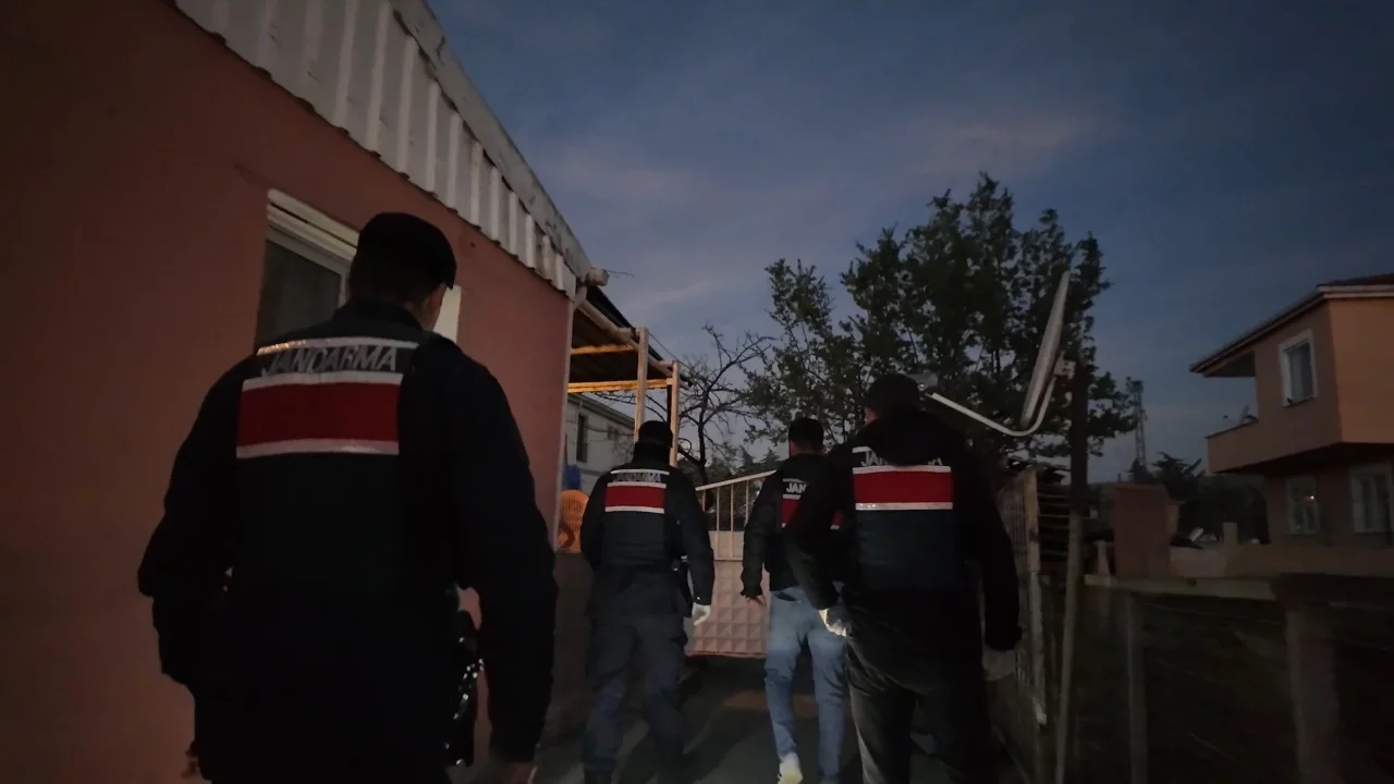 Tekirdağ merkezli uyuşturucu operasyonu: 8 tutuklama