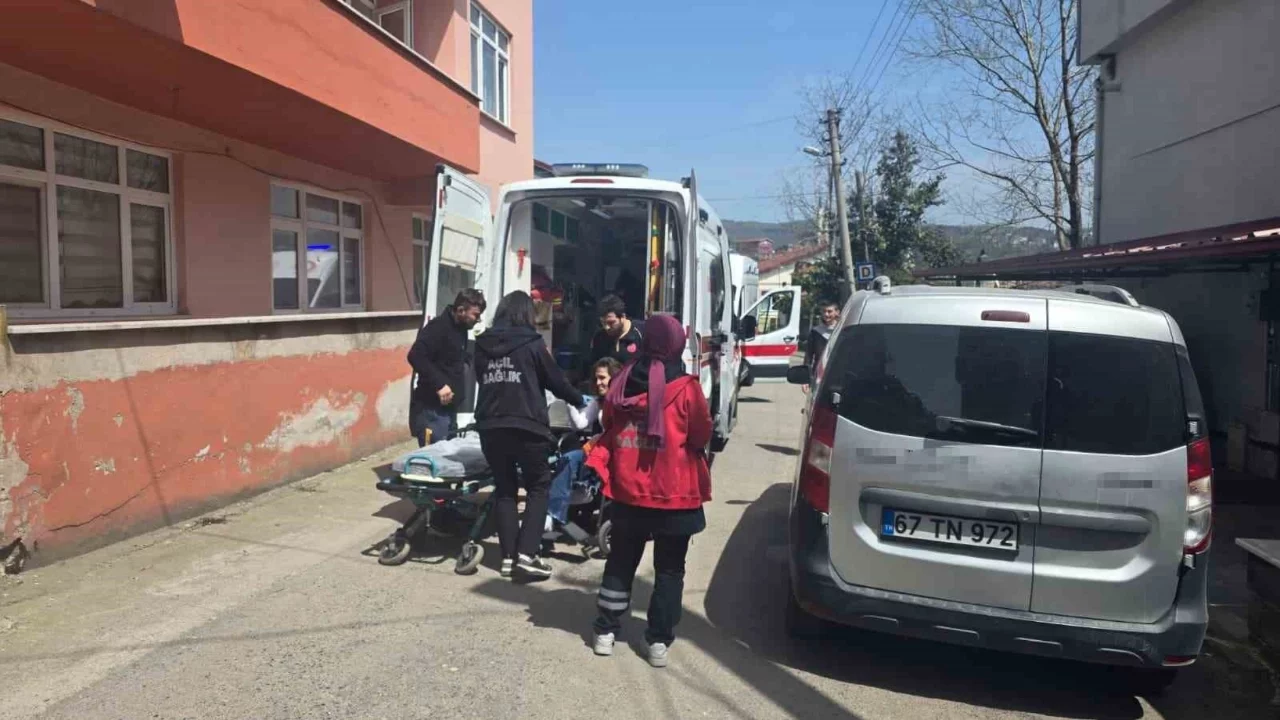 Şofbenin alev alması sonucu anne ve engelli kızı dumandan etkilendi