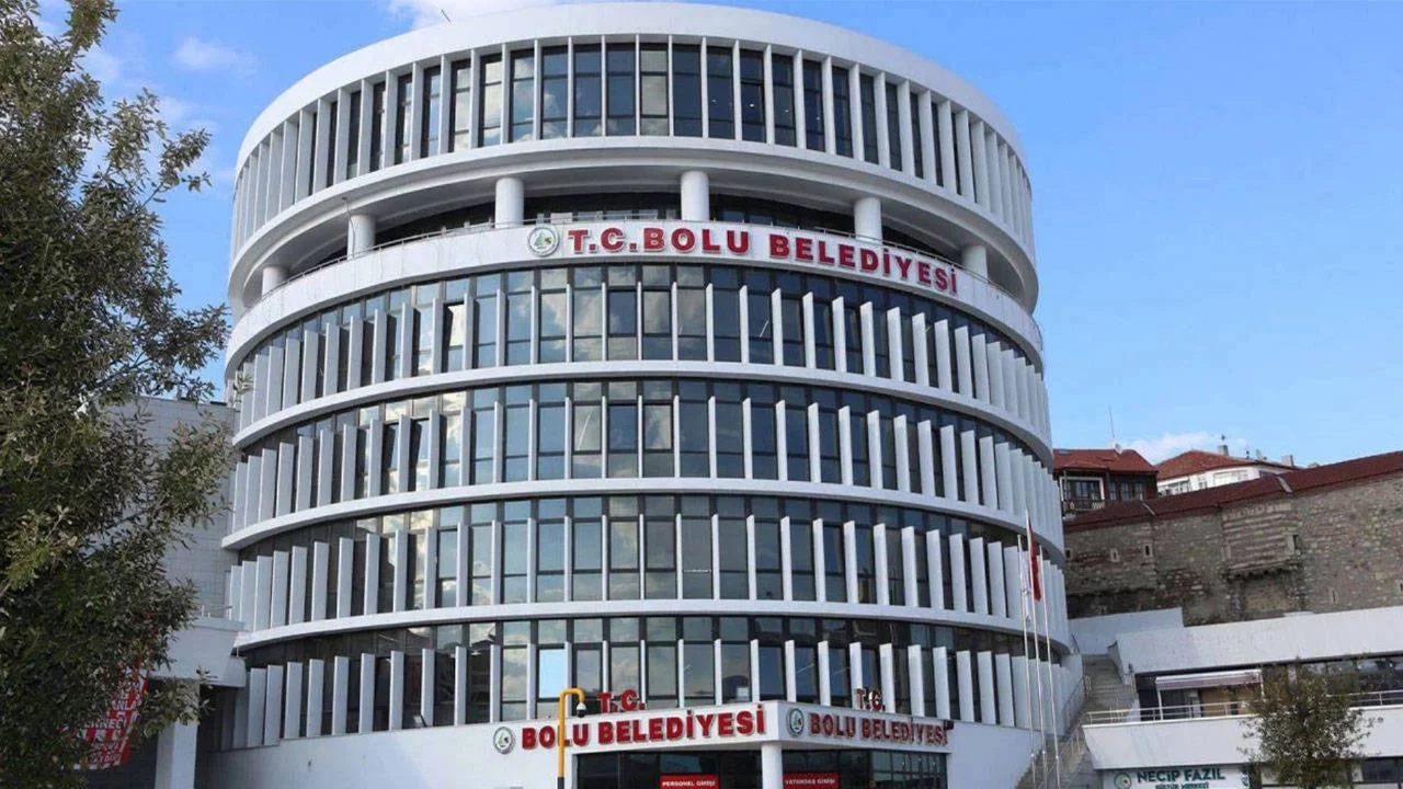 Bolu Belediyesi'ne yönelik soruşturma: 2 adrese baskın, 3 gözaltı