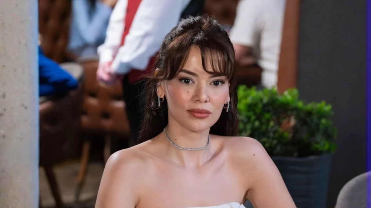 Kızılcık Şerbeti 133. Bölüm full İzle