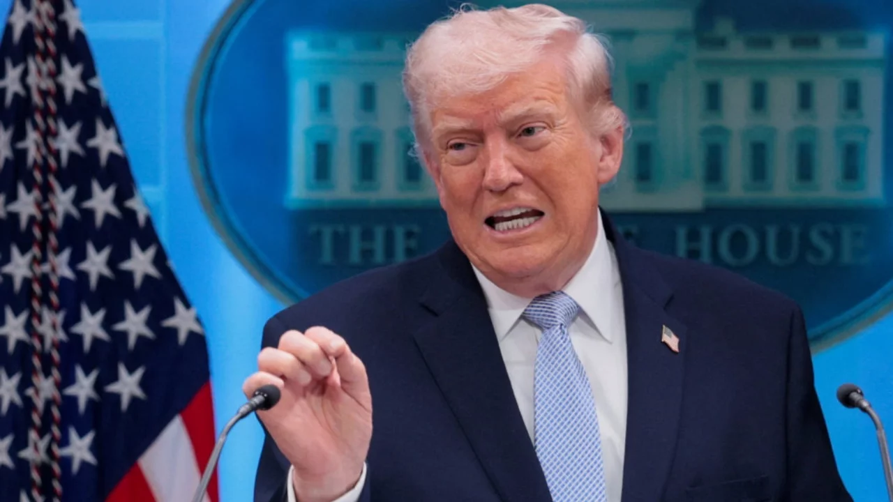 ABD Başkanı Donald Trump: 'İran, Hürmüz Boğazı'nı bir daha kapatmayacak'