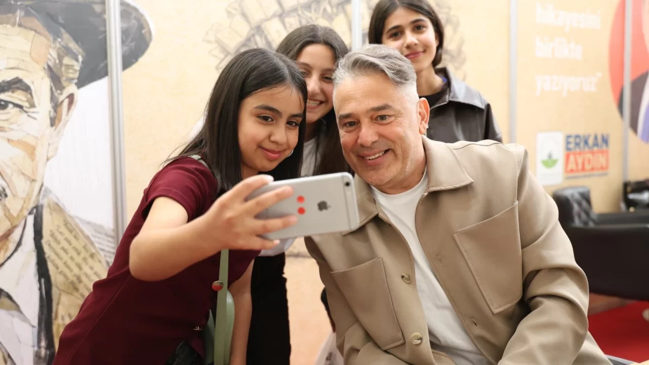 Osmangazi Belediyesi, çocukları yazar Özgür Özgülgün ile buluşturdu