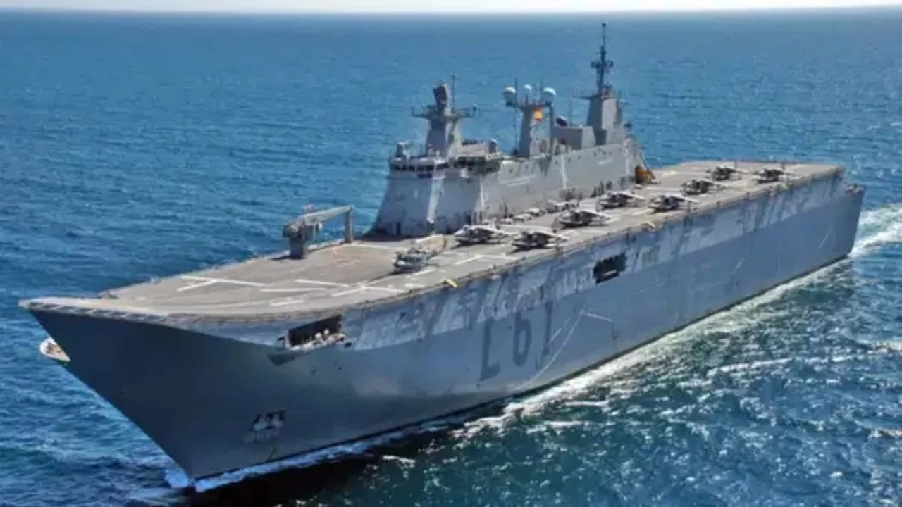 Avustralya ve Japonya arasında savaş gemisi anlaşması