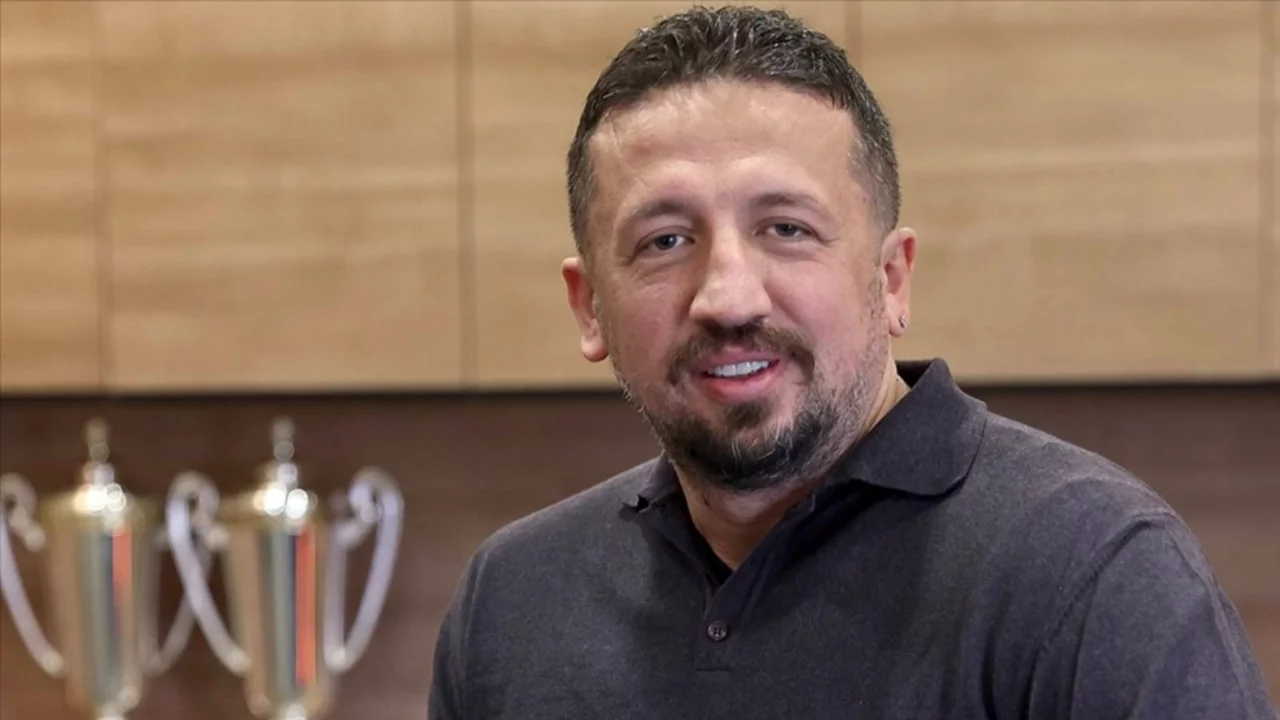 TBF Başkanı Türkoğlu'ndan Fenerbahçe ve Galatasaray'a tebrik