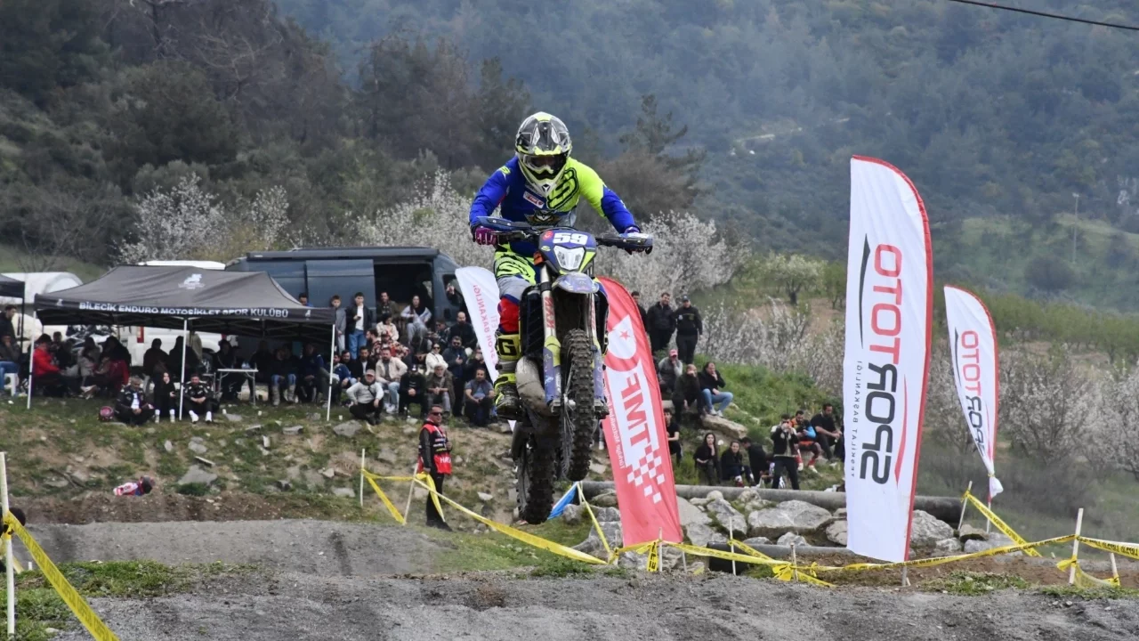 Süper Enduro'da 2026 sezonu Bursa İznik'te açıldı