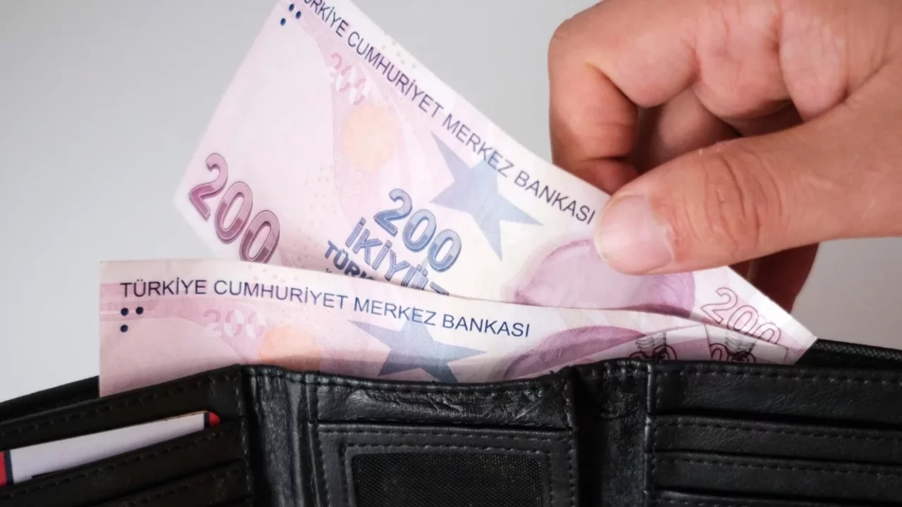Aile ve Gençlik Fonu'nda bu ay 935,4 milyon lira ödeme yapıldı