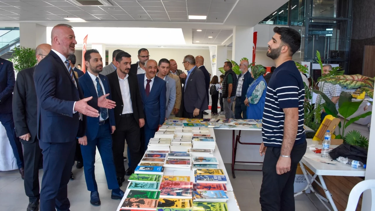 Karacabey'de "Kitap Günleri" başlıyor
