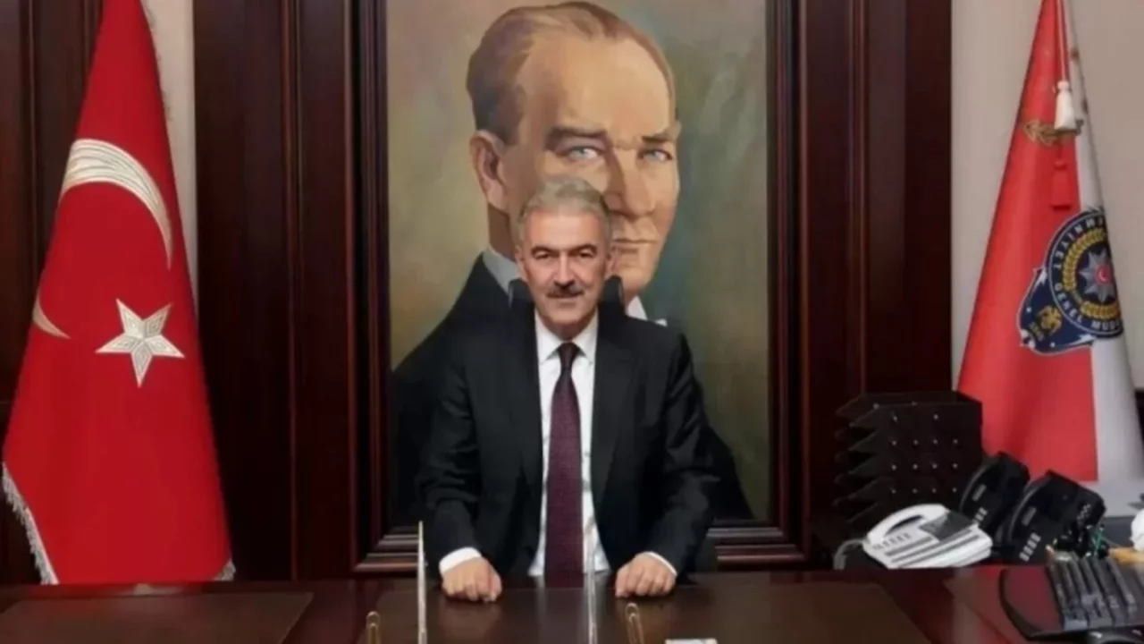 Bursa Valisi Erol Ayyıldız'dan 23 Nisan Ulusal Egemenlik ve Çocuk Bayramı mesajı