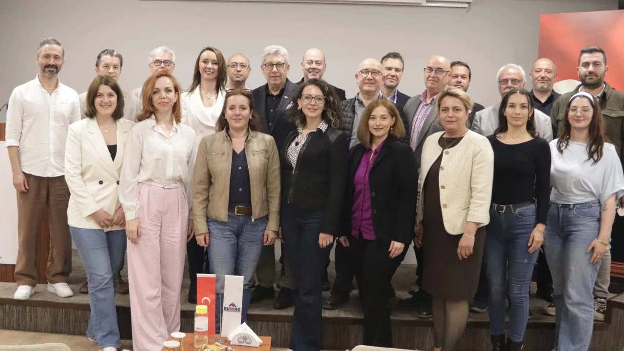 'Akıllı enerji yönetimi' BUMİAD'da konuşuldu