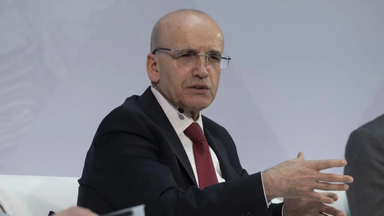 Bakan Şimşek: Sürdürülebilir yüksek büyümenin formülü düşük enflasyondur