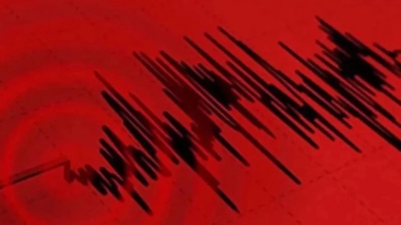 Ağrı'da korkutan deprem!