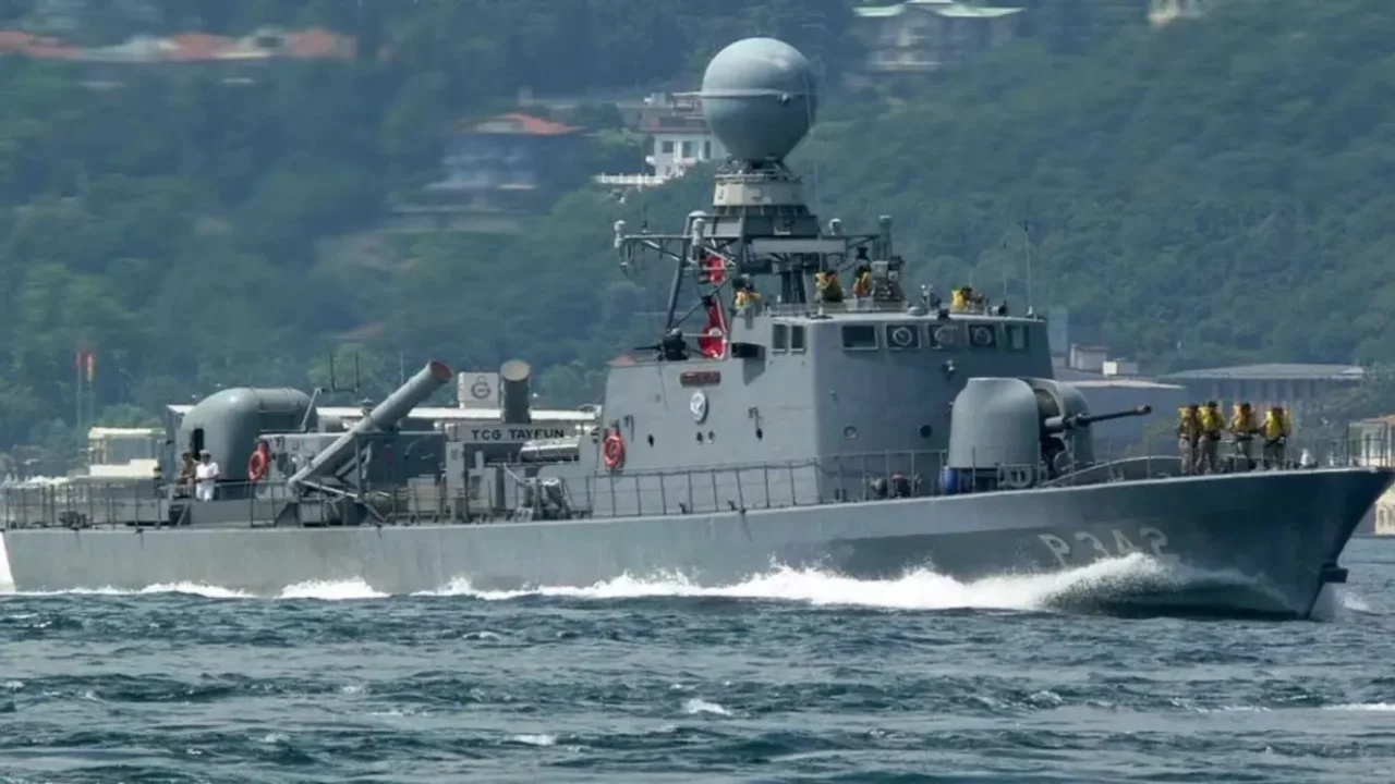 23 Nisan'da TCSG-15 ve TCG Tayfun ziyaret edilebilecek