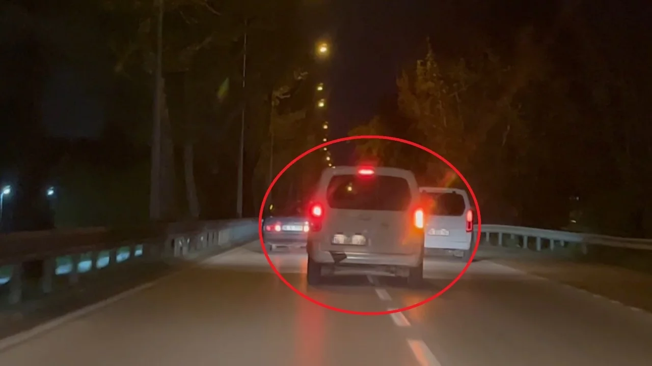 Bursa'da çalışır haldeki kargo aracını çaldı!