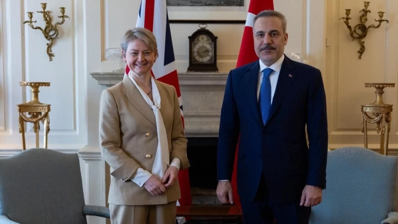 Türkiye ile İngiltere arasında "stratejik ortaklık" adımı