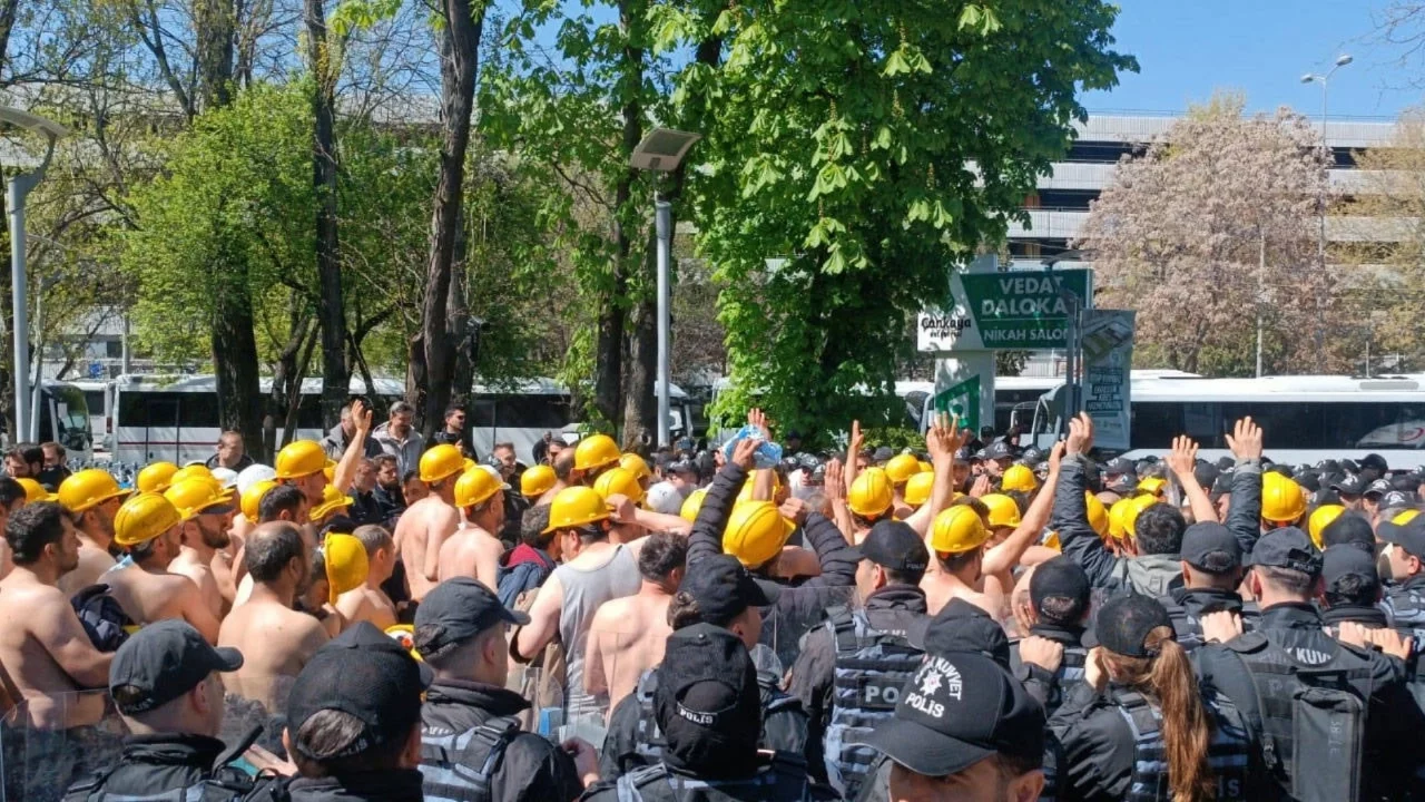 Açlık grevindeki madenciler ablukaya alındı!