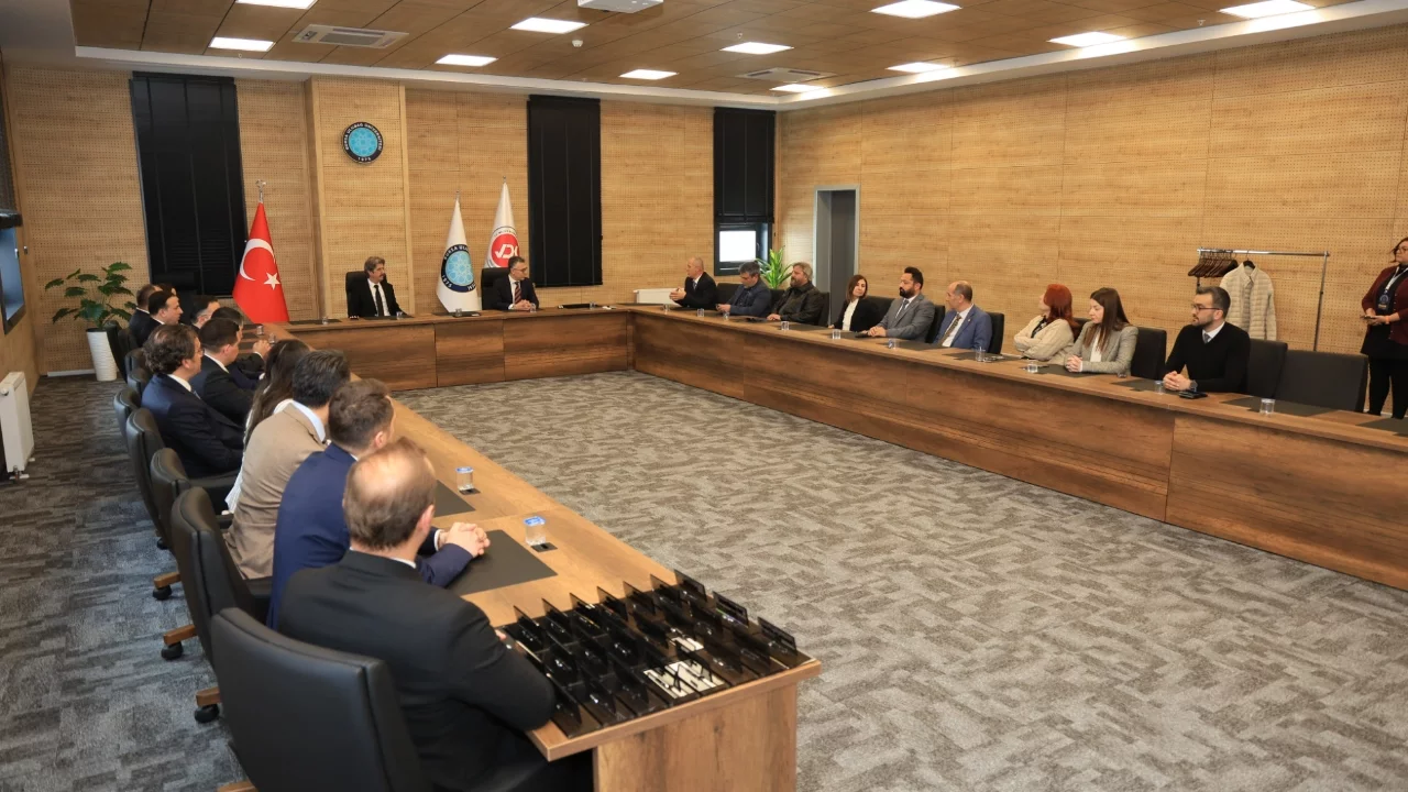 BUÜ'den Vergi Denetim Kuruluna akademik destek