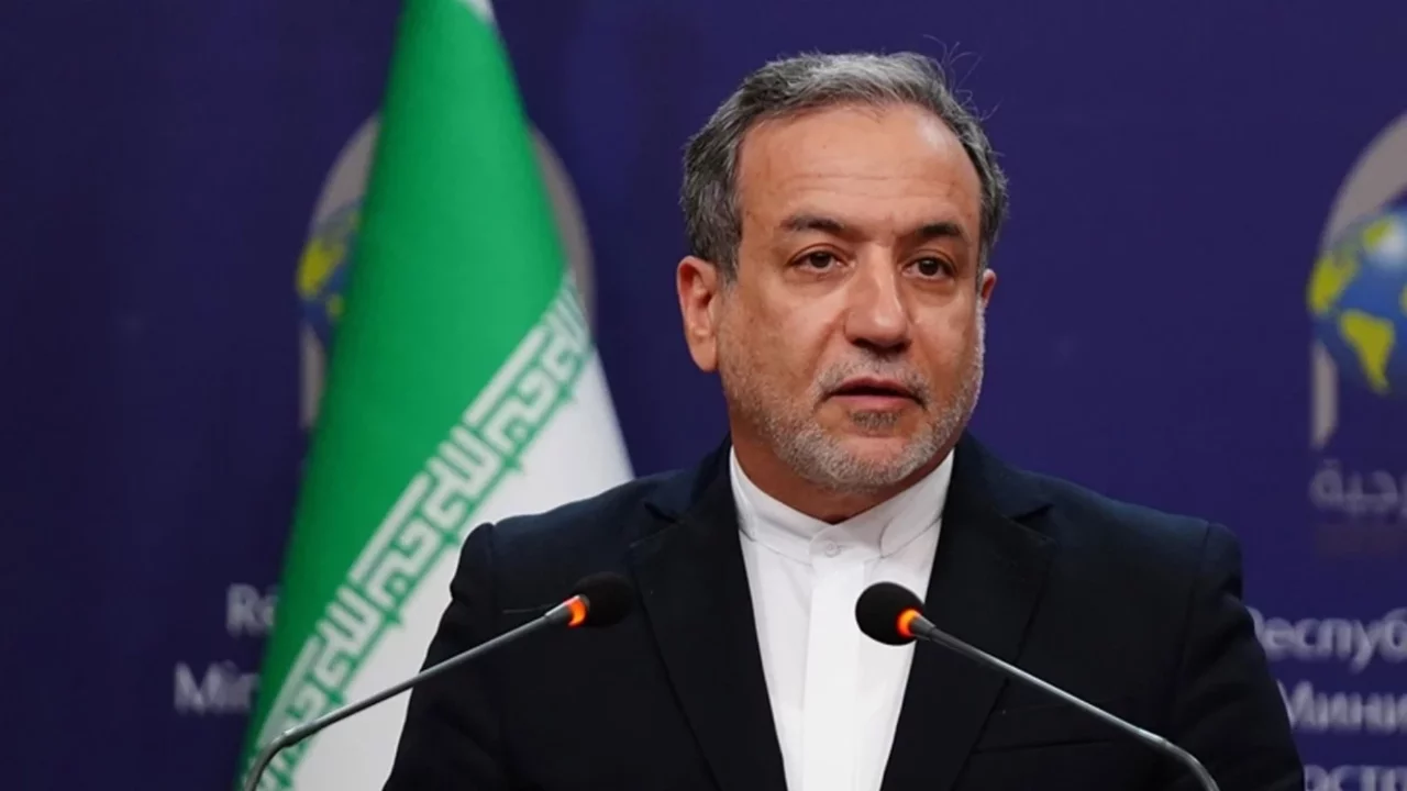 İran Dışişleri Bakanı Abbas Erakçi'den Pakistan, Umman ve Rusya ziyaretine ilişkin açıklama