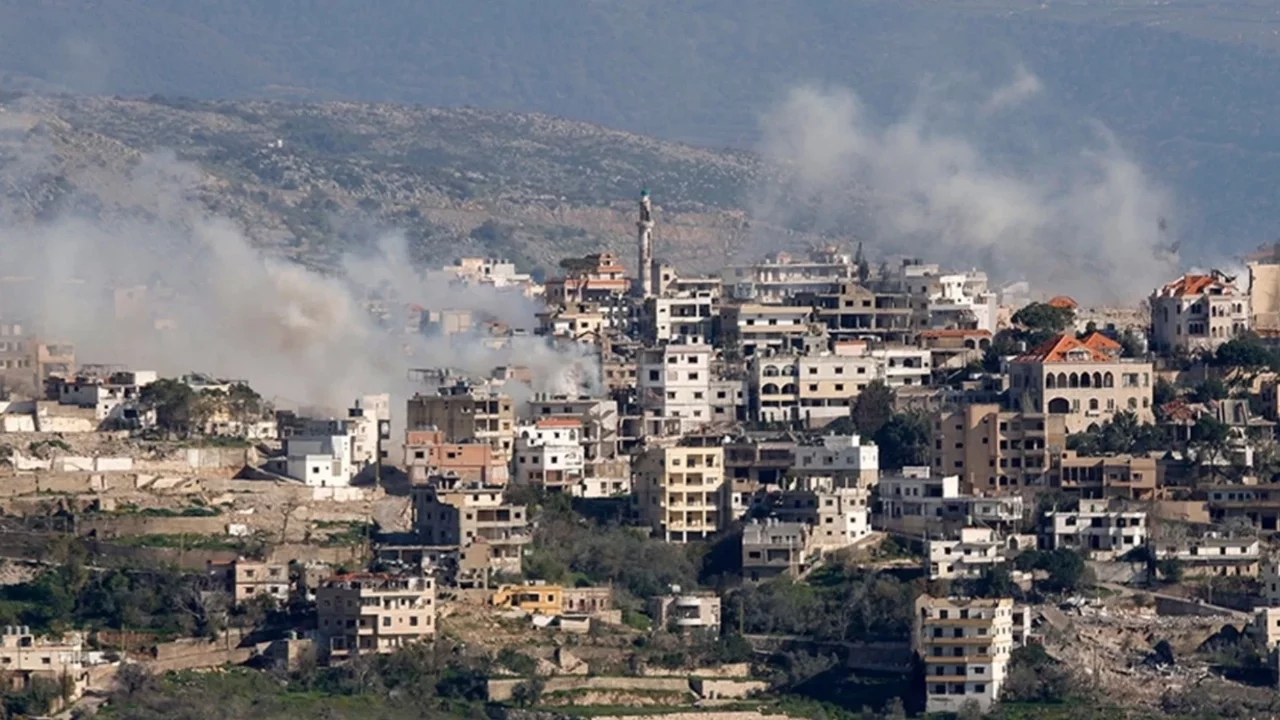 İsrail'in Lübnan'a düzenlediği hava saldırılarında 6 kişi öldü