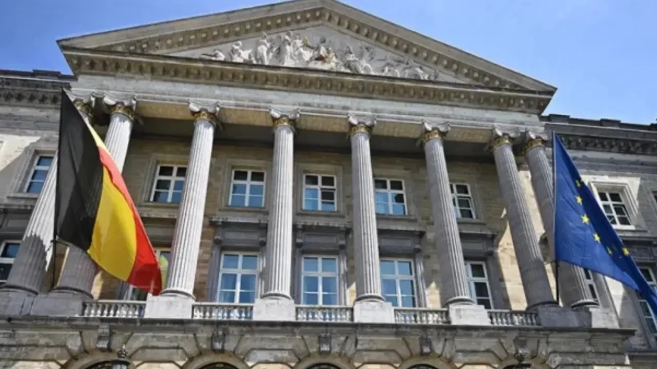 Belçika askeri nakliye uçağına Haiti'de ateş açıldı