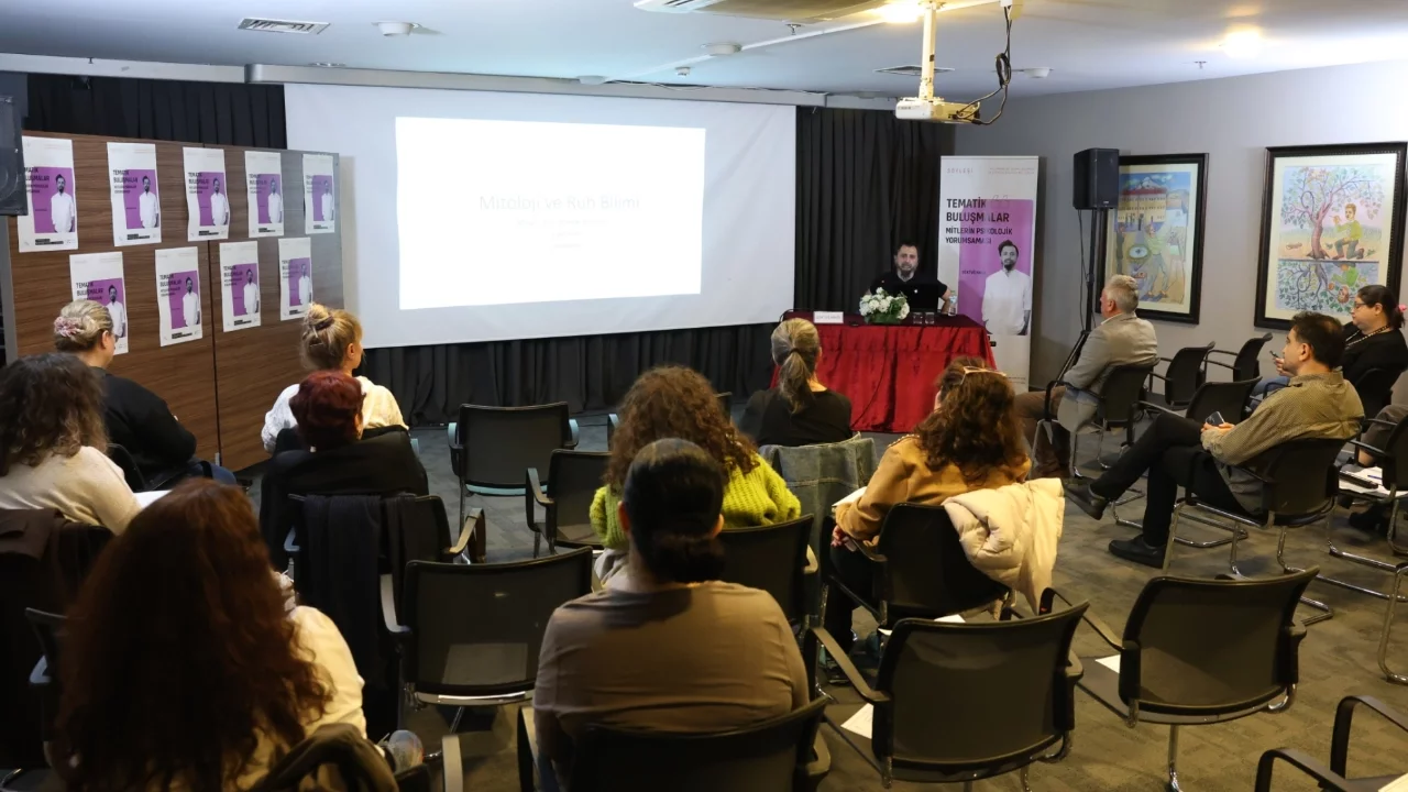 Nilüfer'de mitler ve psikolojik yansımaları konuşuldu
