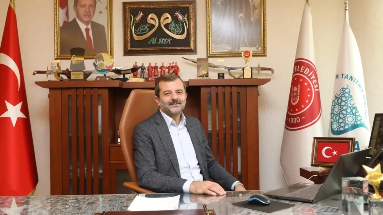 Hagel Başkanlığı'nda Mustafa Işık dönemi