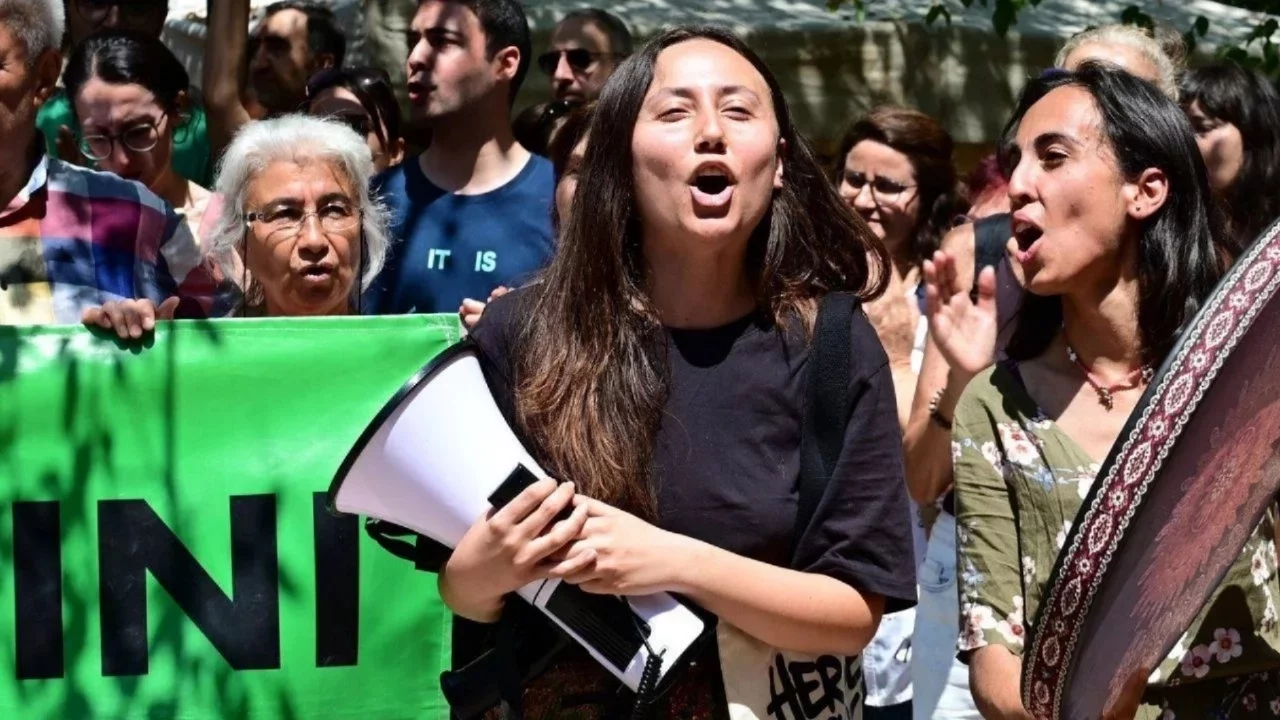 Akbelen direnişçisi Esra Işık'ın tutukluluğuna devam kararı