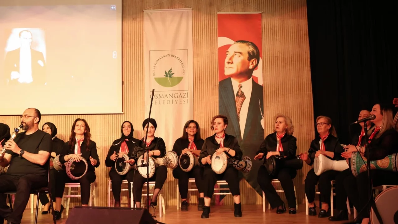 Osmangazi'de kadınlardan muhteşem ritim gösterisi