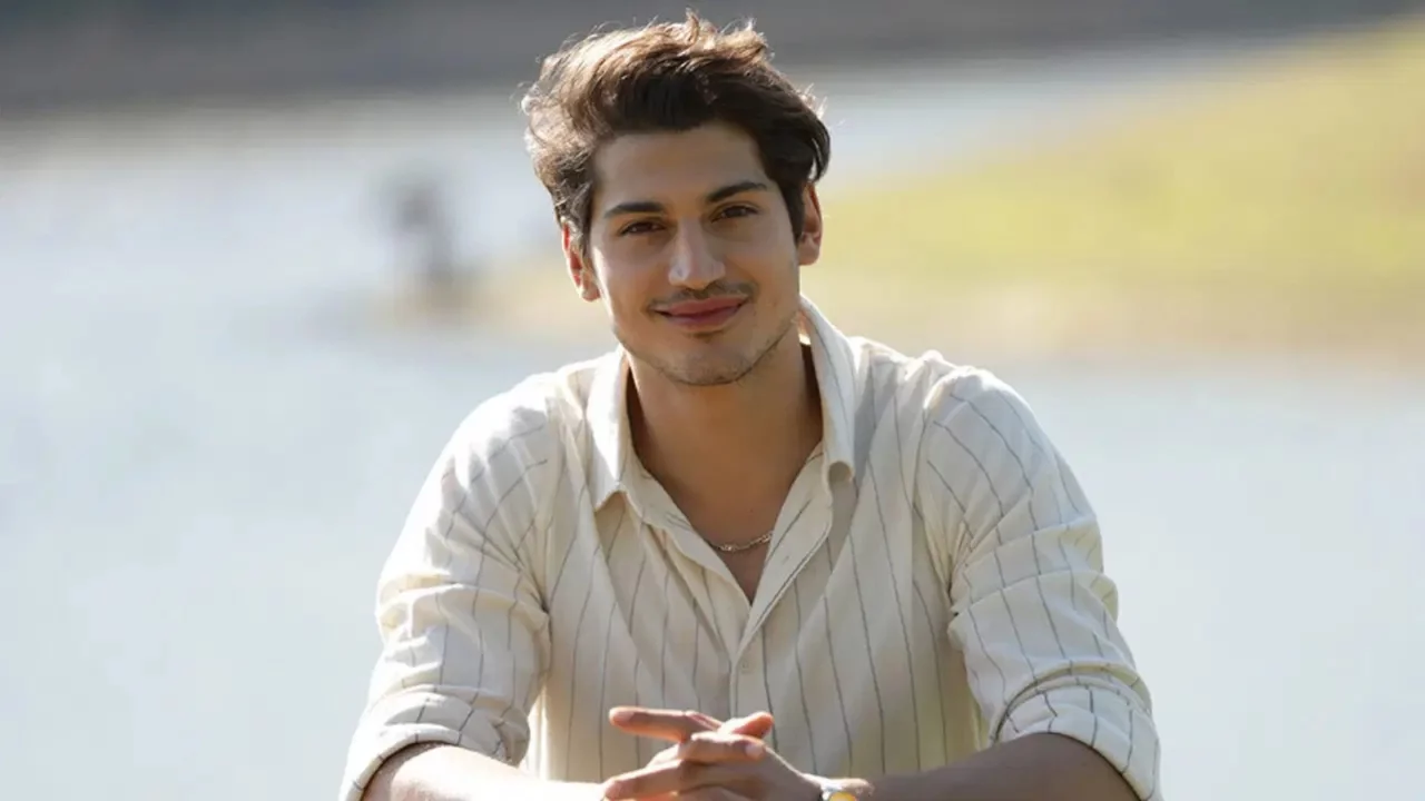 Ünlü oyuncu Oktay Çubuk'tan korkutan haber! Kalbi durdu, yoğun bakıma alındı