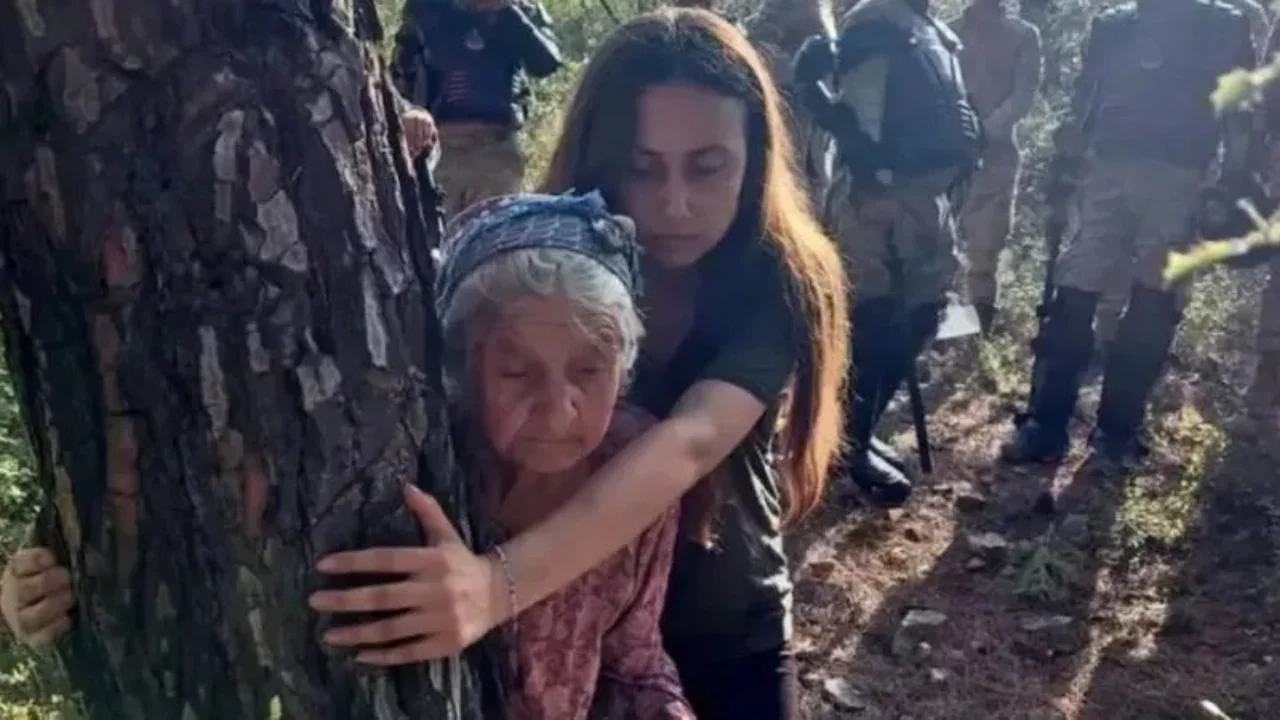 Esra Işık'ın annesi İkizköy Muhtarı Nejla Işık: Ne evladımızdan vazgeçeceğiz ne toprağımızdan