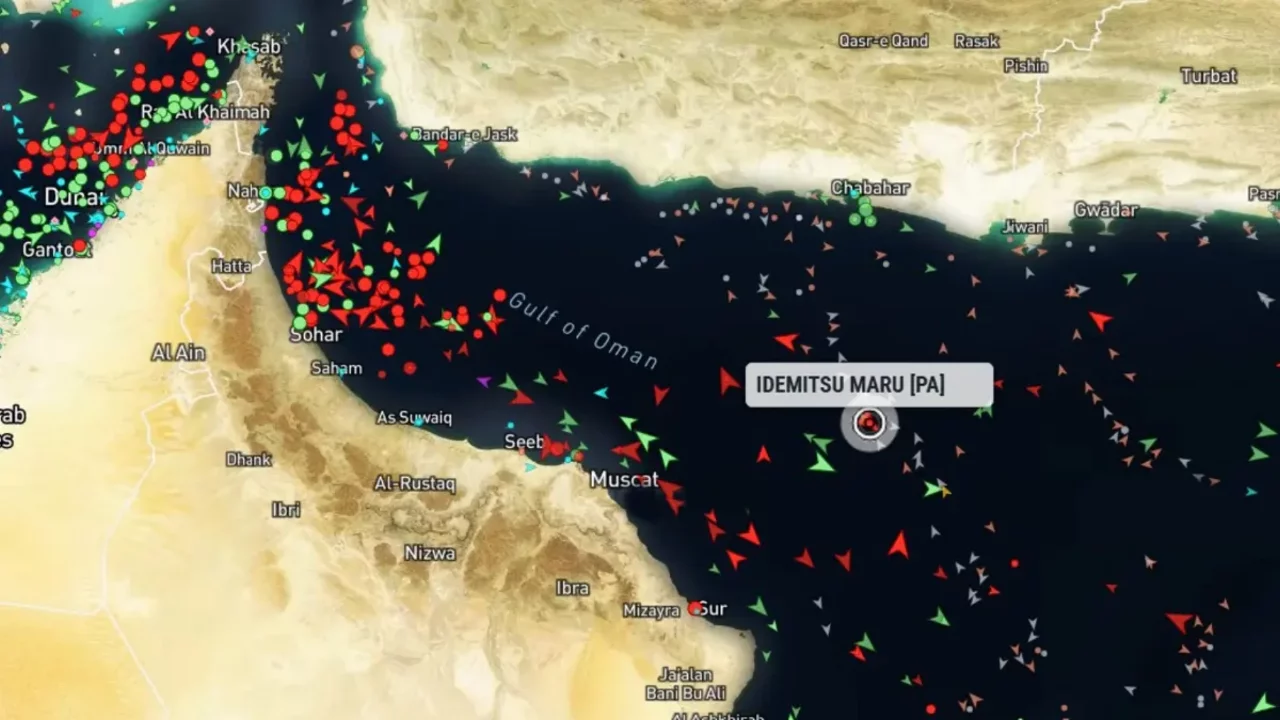 ABD ve İran'ın Hürmüz Boğazı'ndaki hakimiyetini Japon tankeri deldi