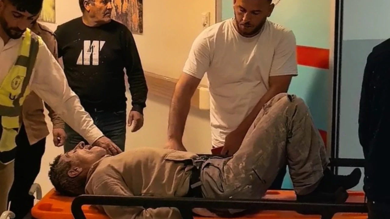 Bursa'da duvardan düşen işçi yaralandı