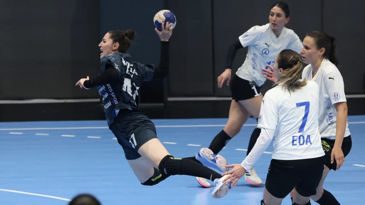 Bursa Büyükşehir Belediyespor, Armada Praxis Yalıkavak'ı mağlup eti