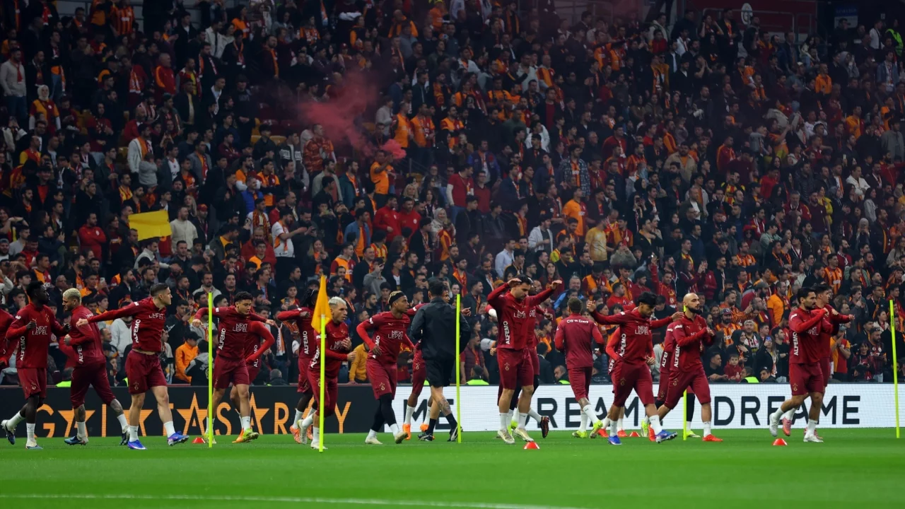 Galatasaray'dan taraftara açık antrenman