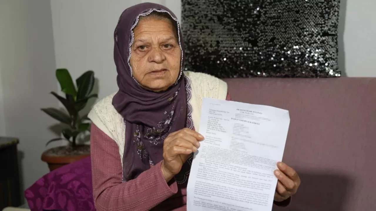 Adana'da emekli maaşını kiracısına çektiren kadına şok; gerçeği bankada öğrendi!