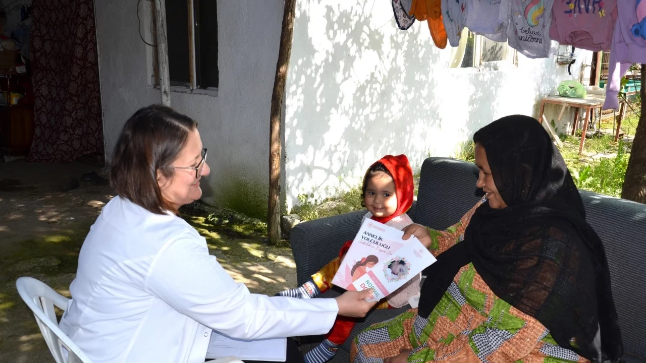 Bursa'da gebelere yakın takip: 'Her Gebeye Bir Ebe' Sahada"