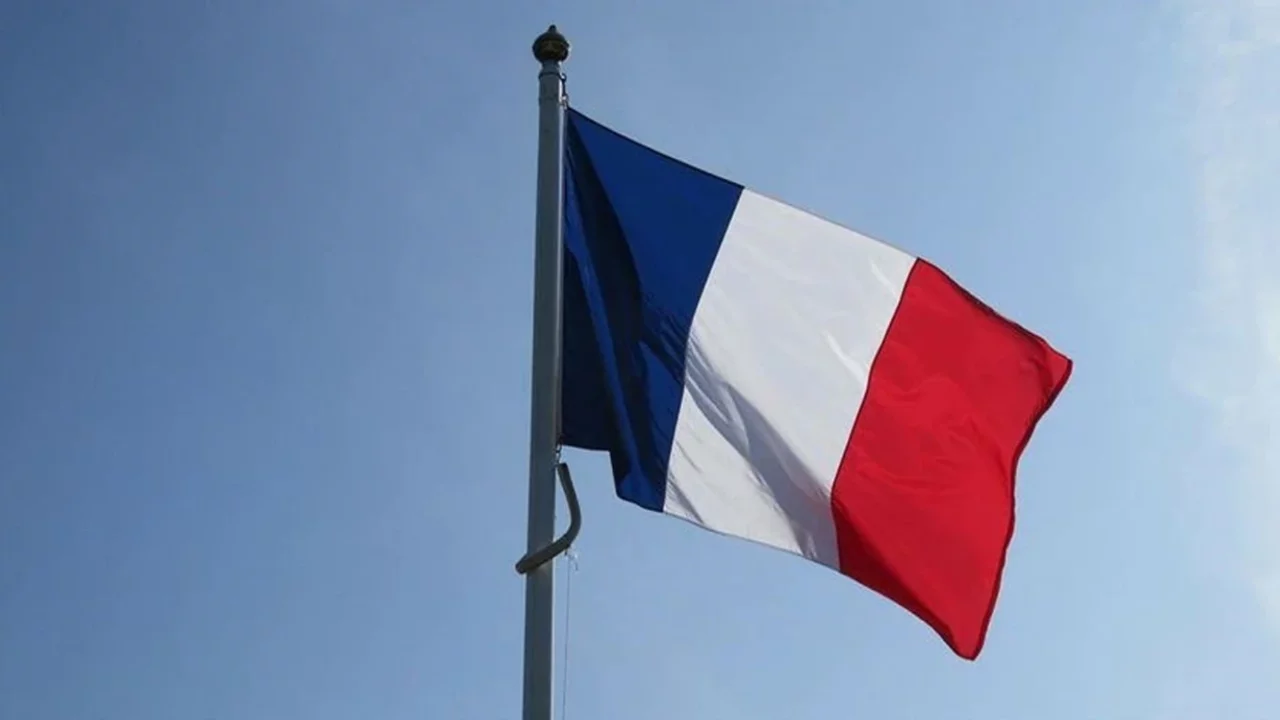 Fransa'dan Mali'deki vatandaşlarına çağrı