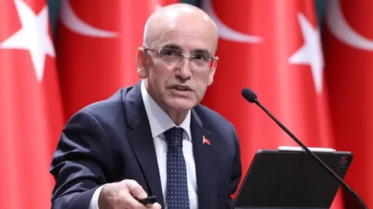 Bakan Şimşek: Hizmet ticaret fazlası 63 milyar dolara ulaştı