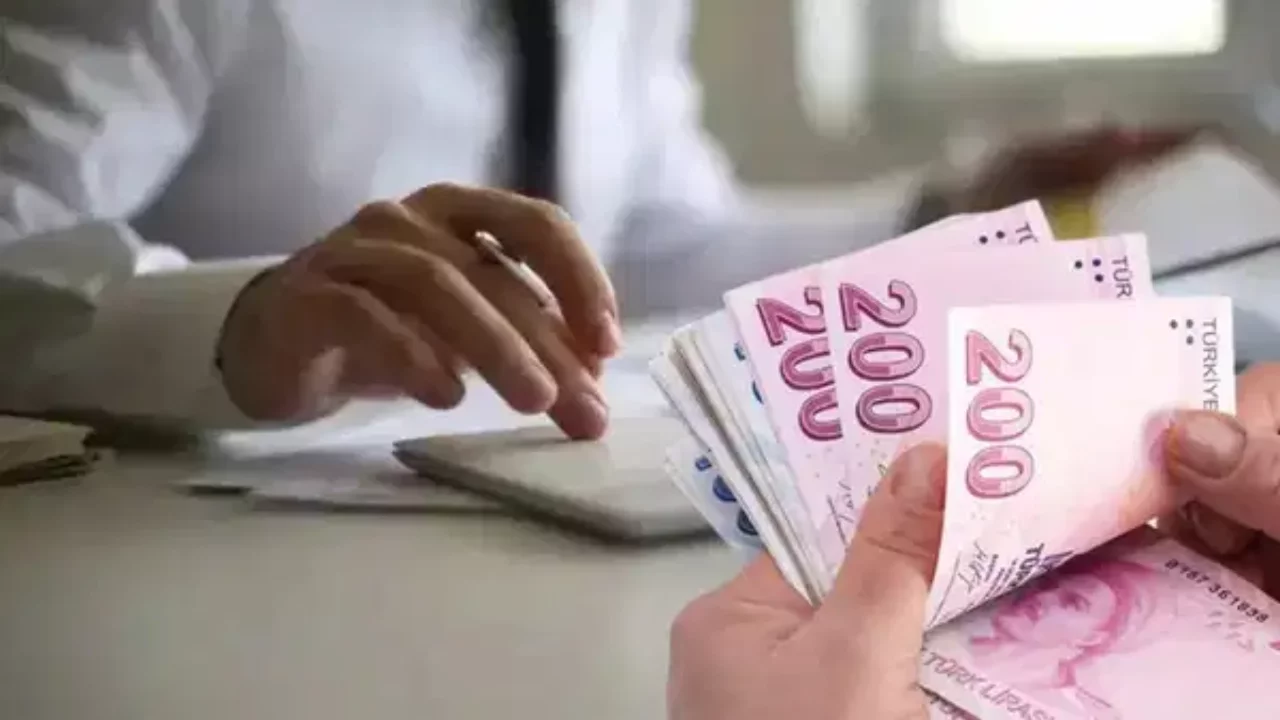 En düşük memur maaşı ne kadar olacak?