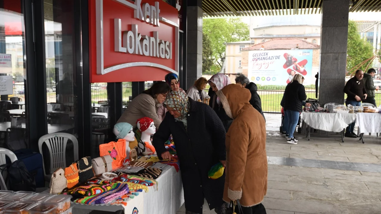 Osmangazi'de Kadın Girişimciler Sokağı ziyaretçilerini ağırlıyor