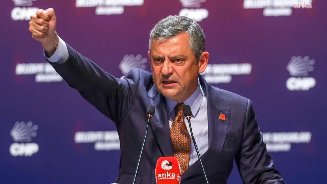 CHP lideri Özgür Özel'den 1 Mayıs mesajı: 'Ya onurlu bir yaşam, ya bu kara düzen'