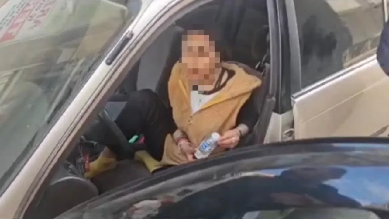 Bursa'da 'Bu araç benim' diyerek hırsızlık için girdiği araçtan inmeyen kadın tutuklandı
